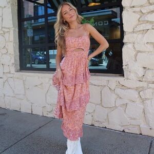 Vestique Annabelle Dress Coral & Pink Paisley Print Sleeveless Cutout Ruffles